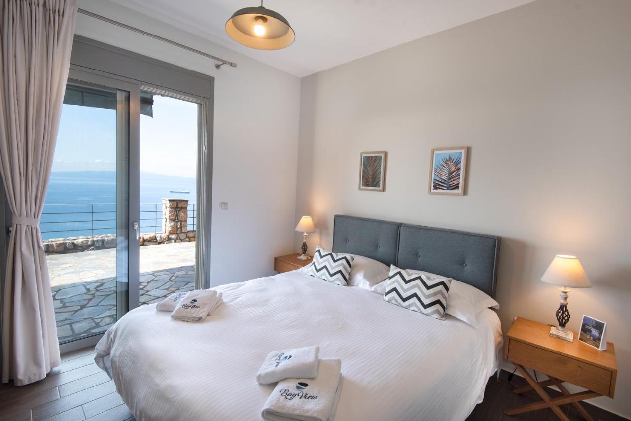 Bay View Guesthouses กาลามาตา ภายนอก รูปภาพ