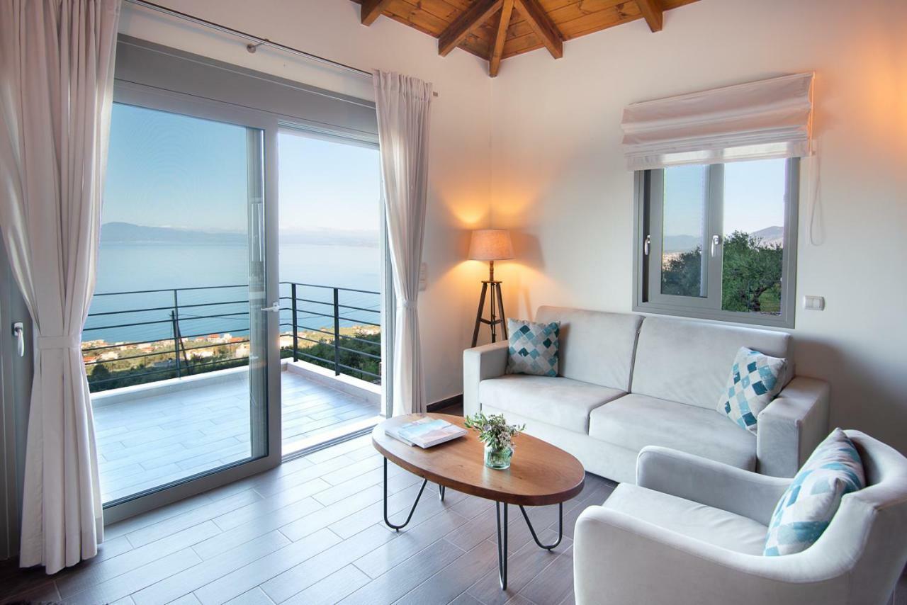 Bay View Guesthouses กาลามาตา ภายนอก รูปภาพ