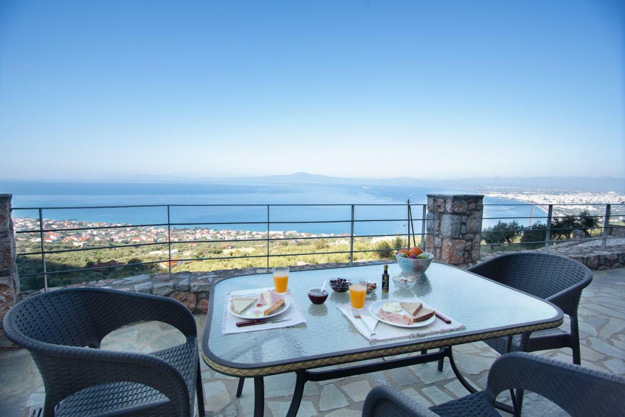 Bay View Guesthouses กาลามาตา ภายนอก รูปภาพ